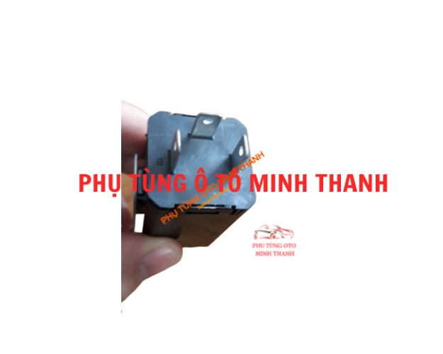 Chớp 3 chân DAEWOO