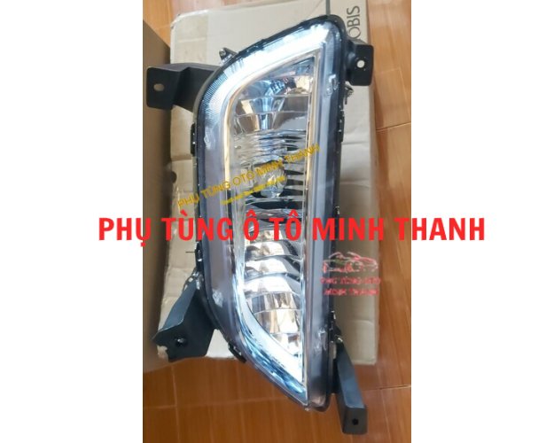 Công tắc bấm kính Solati bên tài