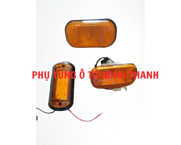 Đèn xi nhan hông Universe