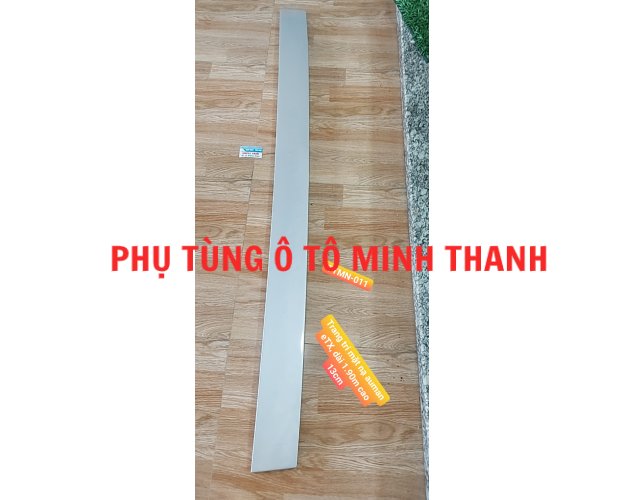 Thanh trang trí mặt nạ auman ETX ,tem tròn , dài 1m9, cao 13cm